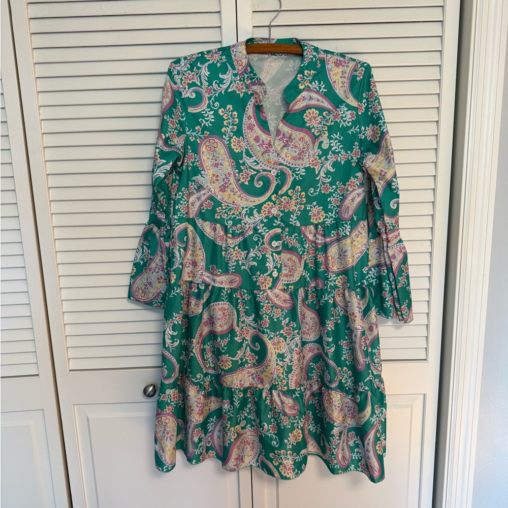 Green Paisley Print Tiered Women’s Dress